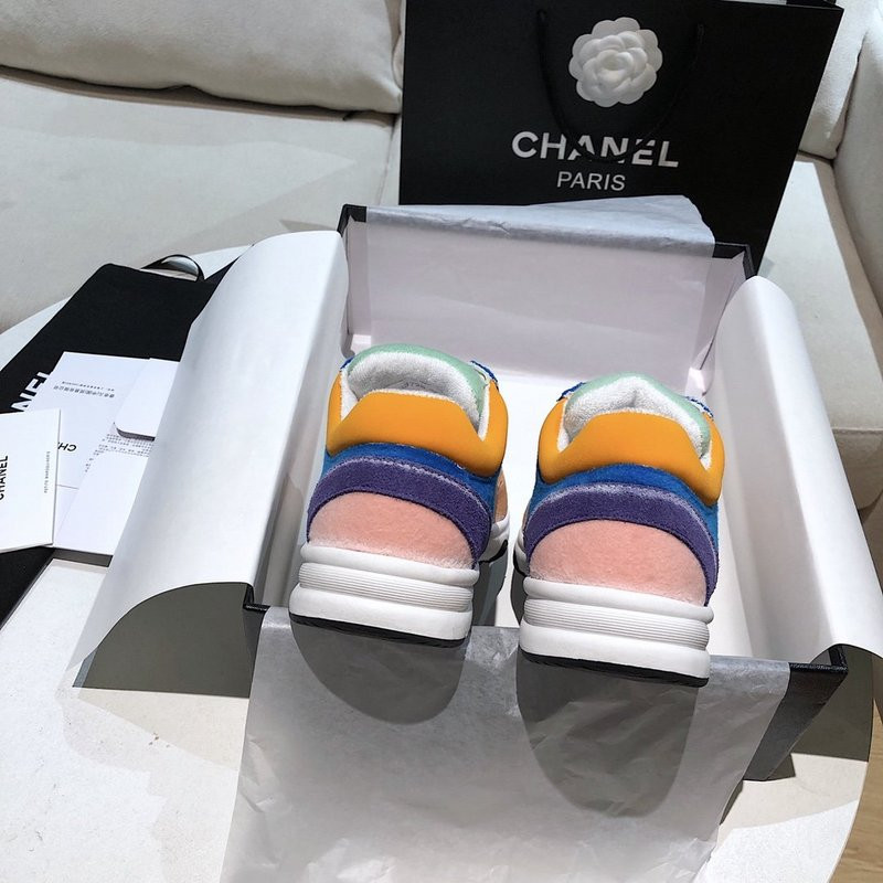 Ch*el sneaker
