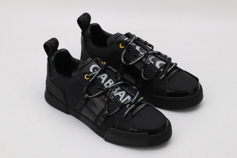 dg sneaker