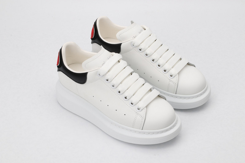 alexer mceen sneakers