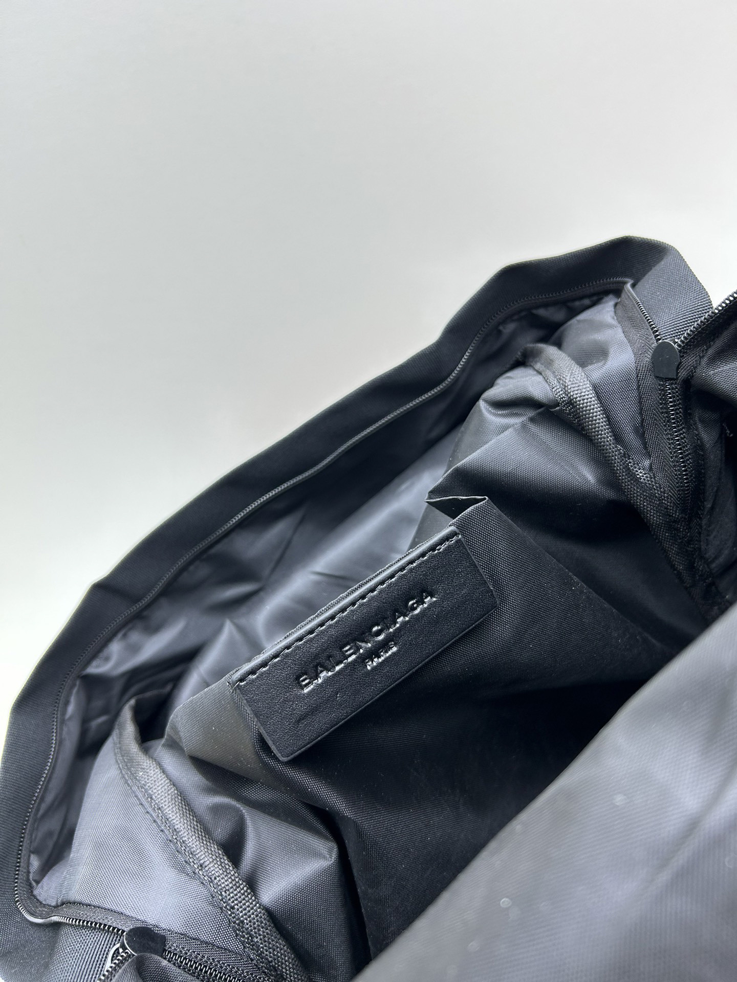 Ba1en*iaga purse