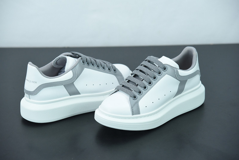 alexer mceen sneakers