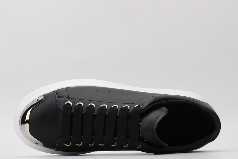 alexer mceen sneakers