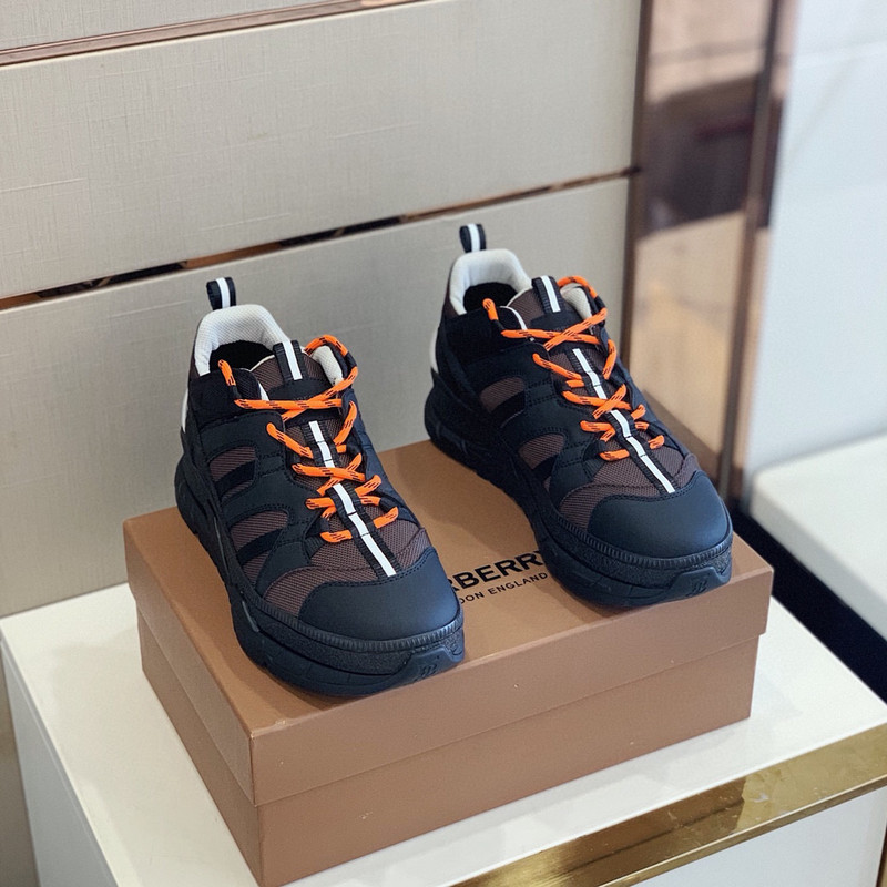 B**rry sneaker