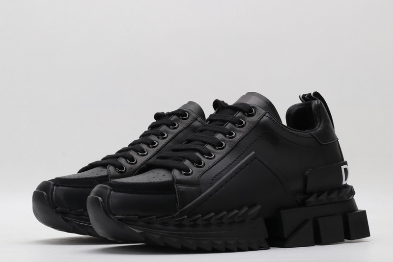 dg sneaker