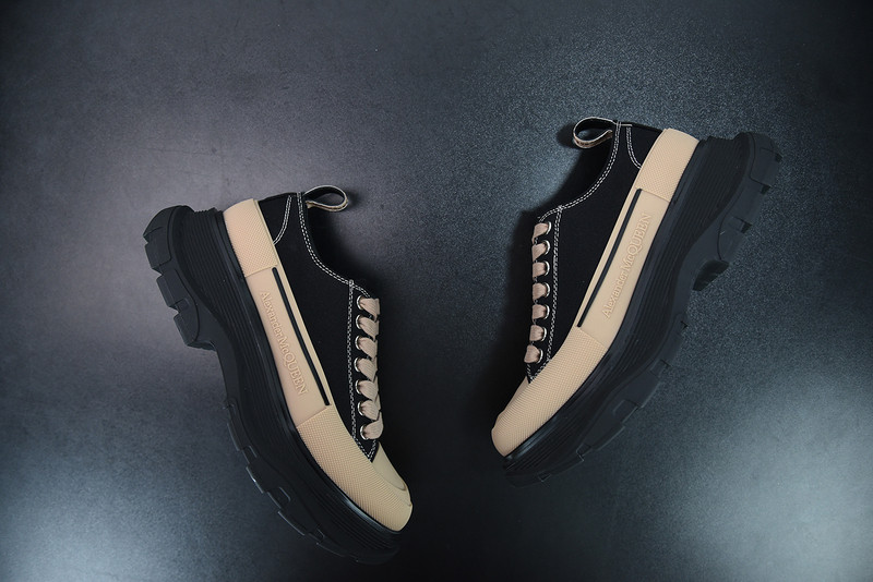 alexer mceen sneakers