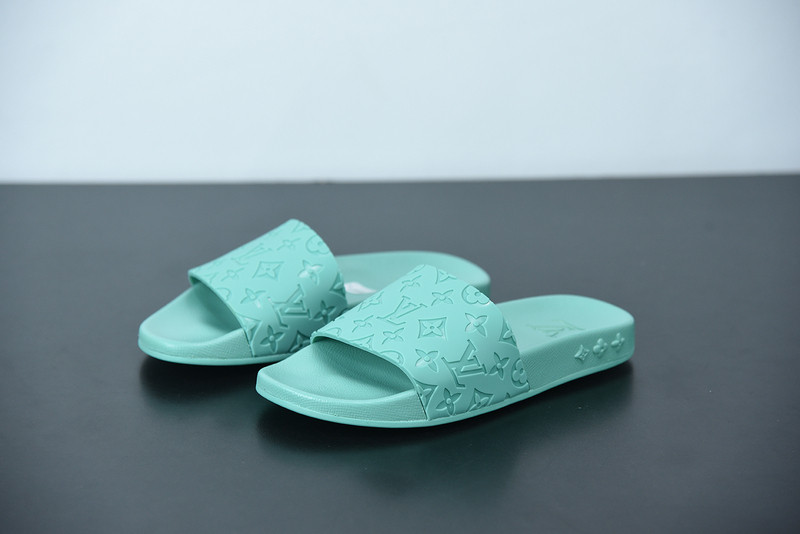 lvt sandals