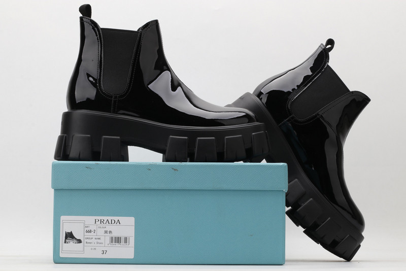 pr sneaker