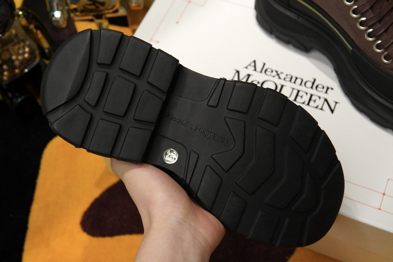 alexer mceen sneakers