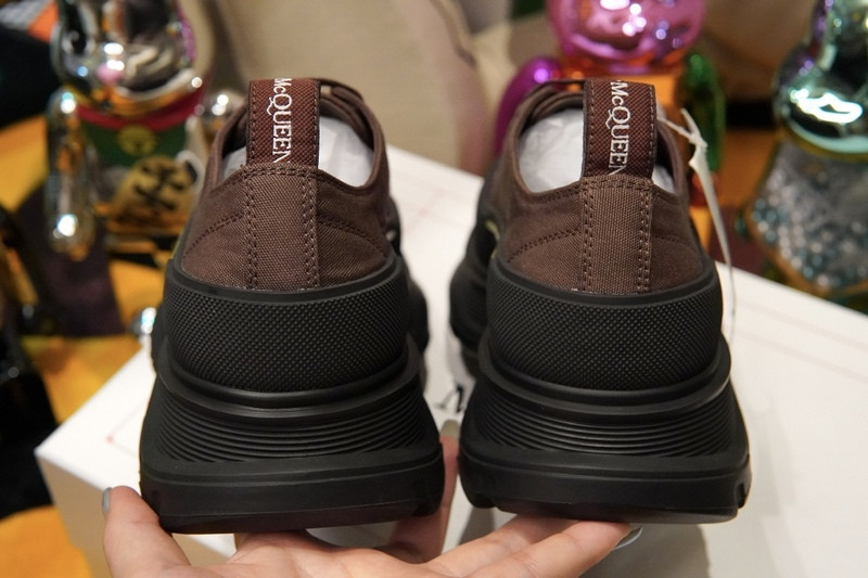 alexer mceen sneakers