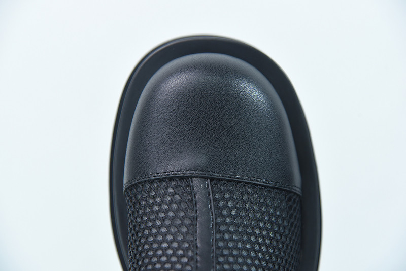 Bo*te*ga ve*ne*ta sneaker