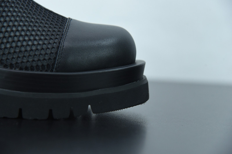 Bo*te*ga ve*ne*ta sneaker