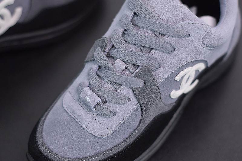 Ch*el sneaker
