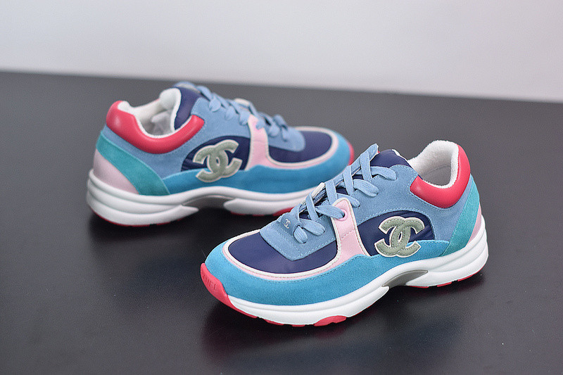 Ch*el sneaker