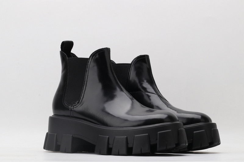 pr sneaker