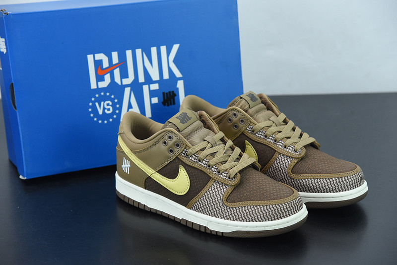 undefeated x nike dunk low sp