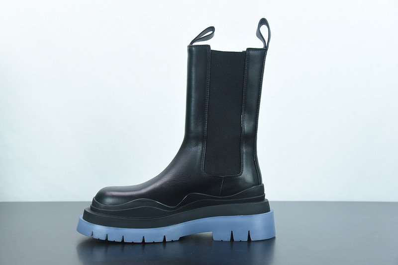 Bo*te*ga ve*ne*ta sneaker