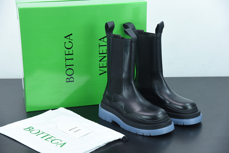Bo*te*ga ve*ne*ta sneaker