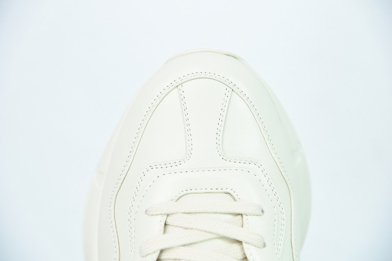 g*u*i rhyton sneaker