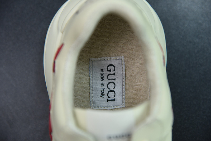 g*u*i rhyton sneaker