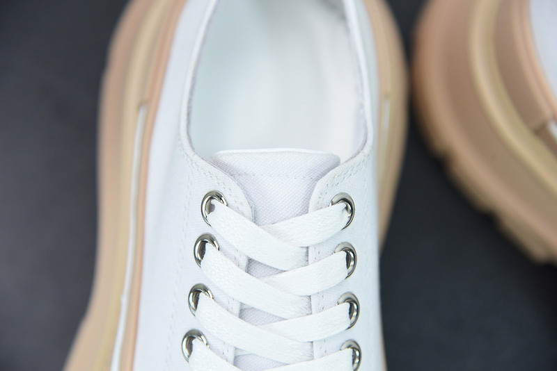 alexer mceen sneakers