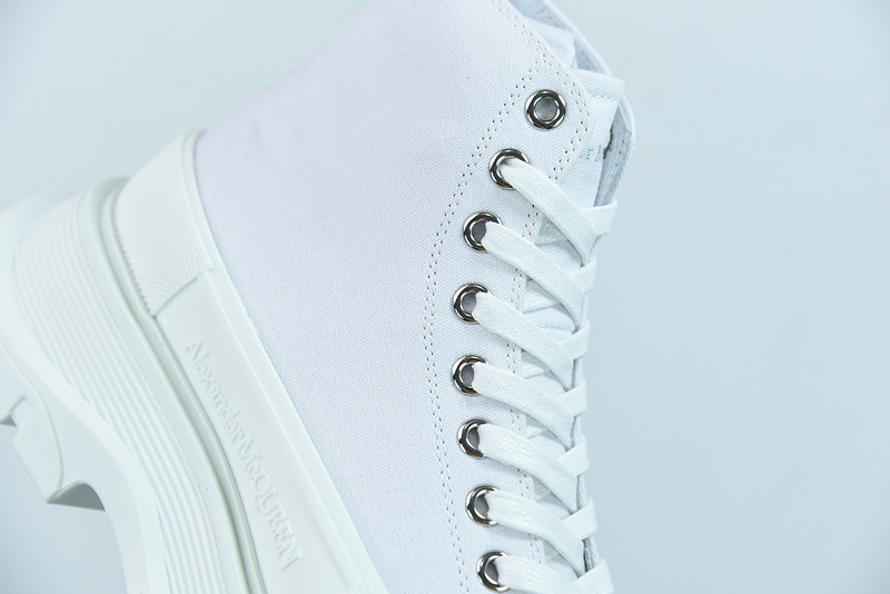 alexer mceen sneakers