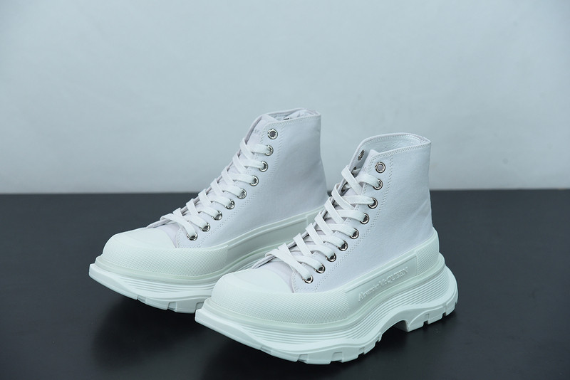 alexer mceen sneakers