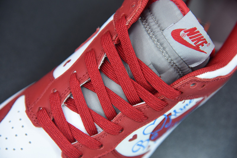 nike sb dunk low x bear x valentine dd1391-002