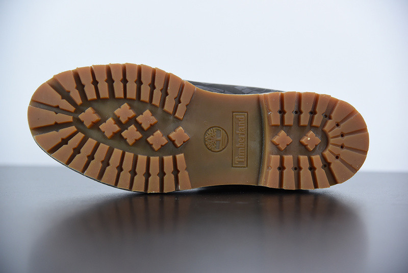 Timb**1*nd sneaker