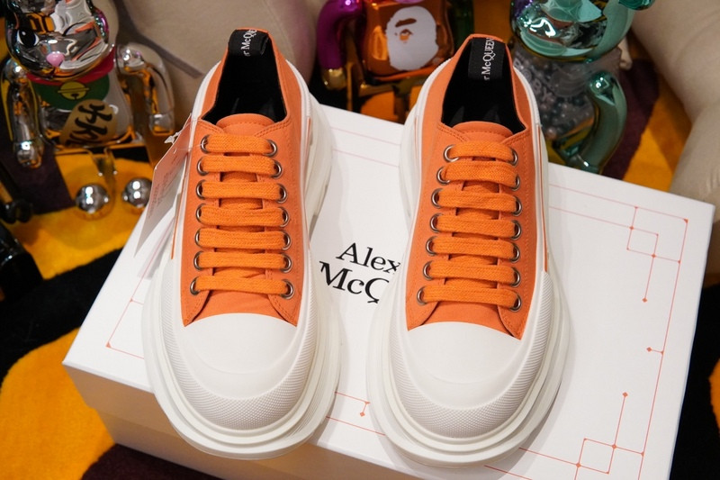 alexer mceen sneakers