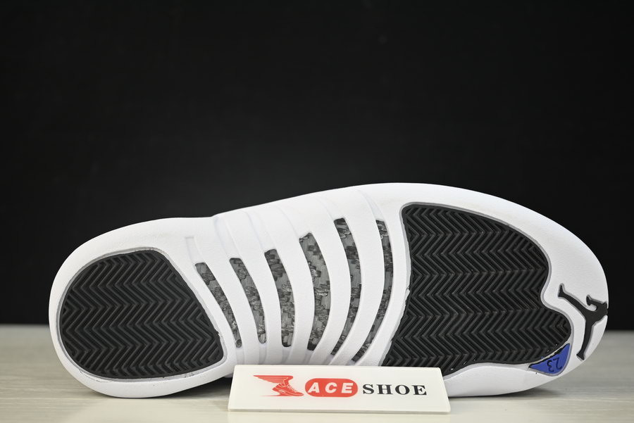 air jordan 12 “hyperroyal” sneaker ct8013-041