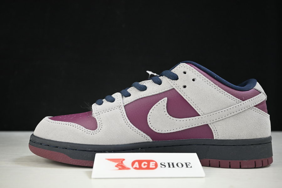 nike dunk low sb
