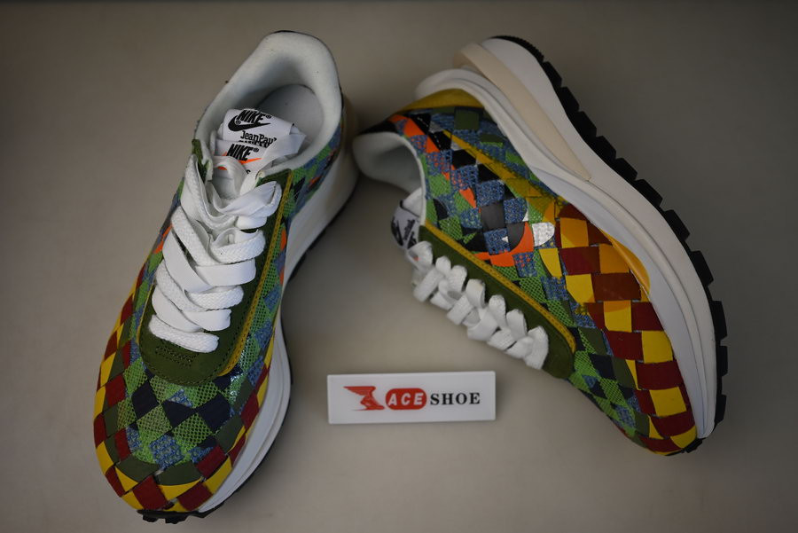 sacai x nike ldvaporwaffle mix low “green gusto” dr5209-300
