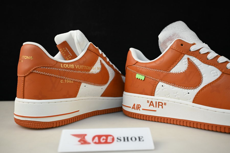 lvt x nike air force1