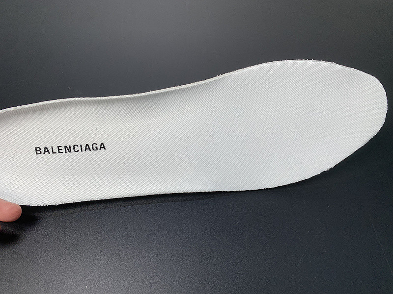 Ba*len*cia*ga runner sneaker
