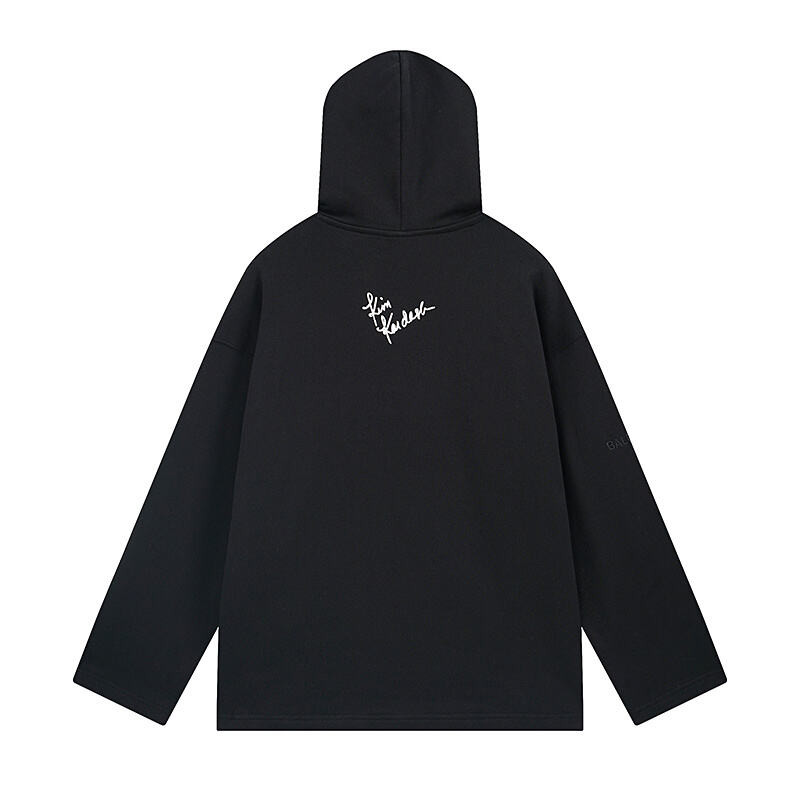 Ba1en*iaga clothes