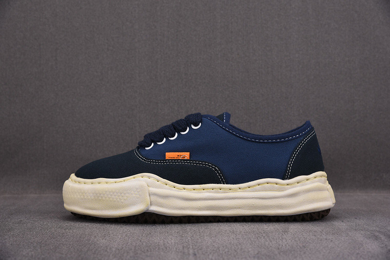 Ma*s*n mihara yasuhiro sneaker