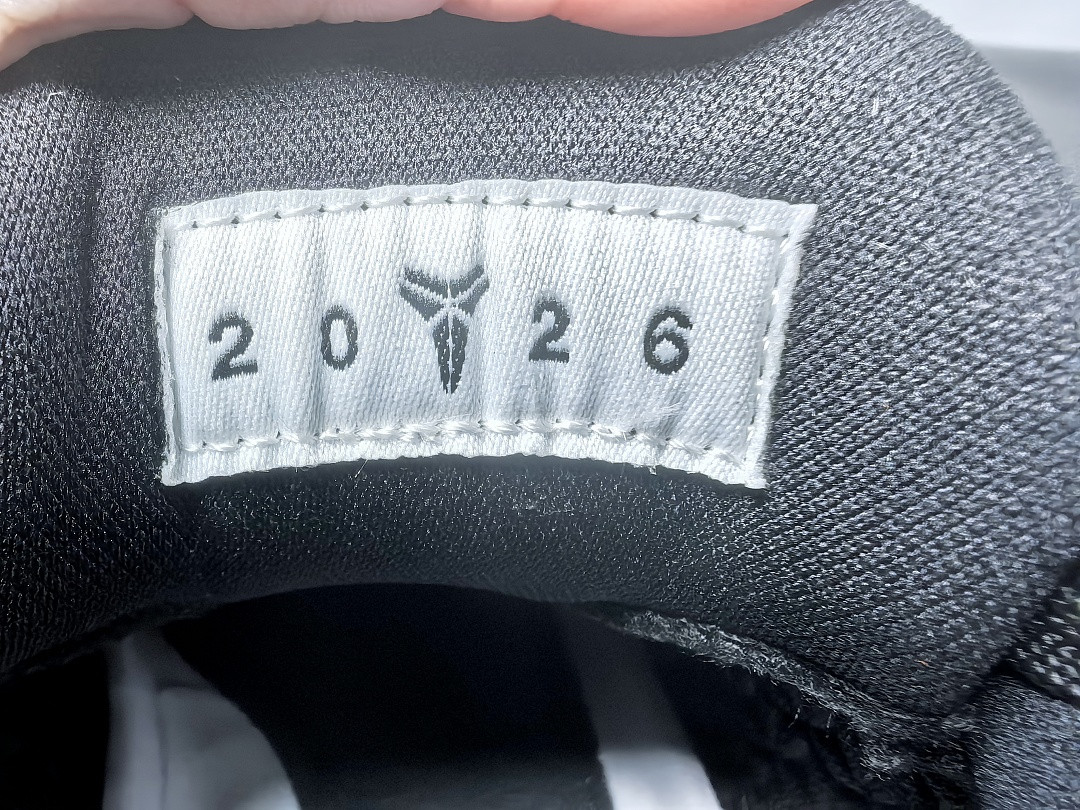 Nike Kobe 11 Protro Low 