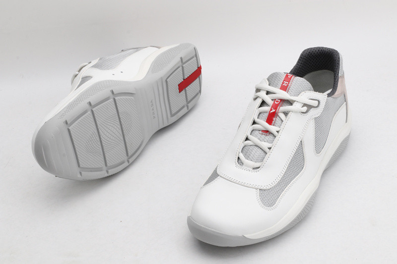 pr sneaker
