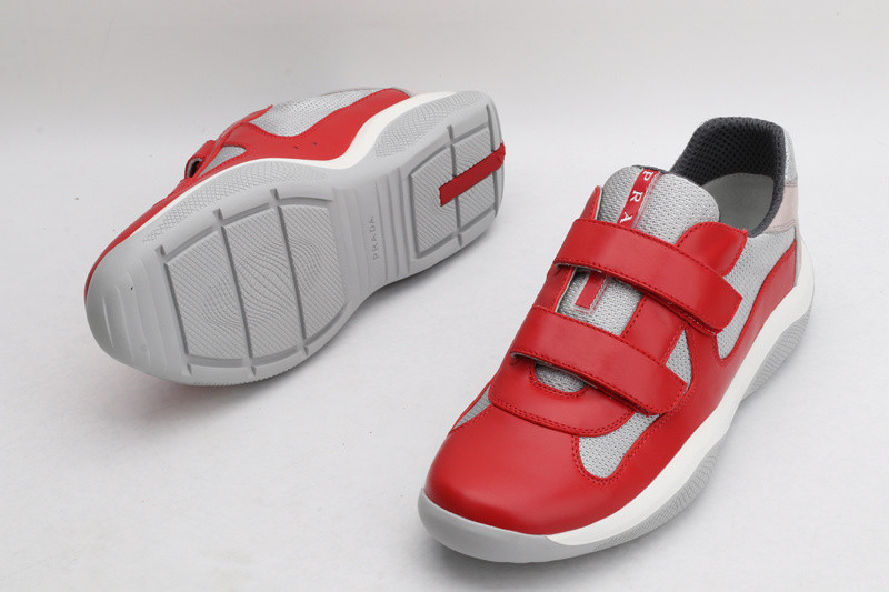 pr sneaker