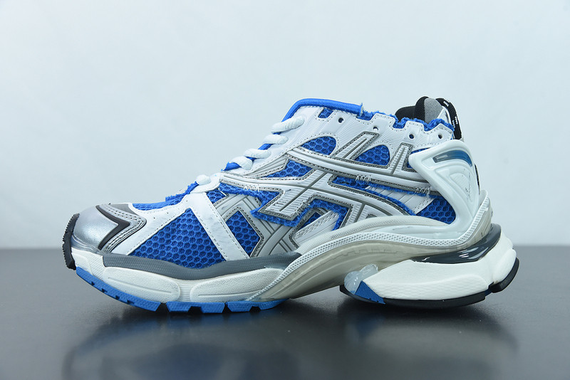 Ba*len*cia*ga runner sneaker