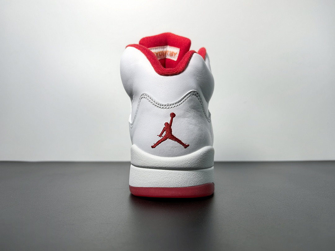 Air Jordan 5 Retro OG