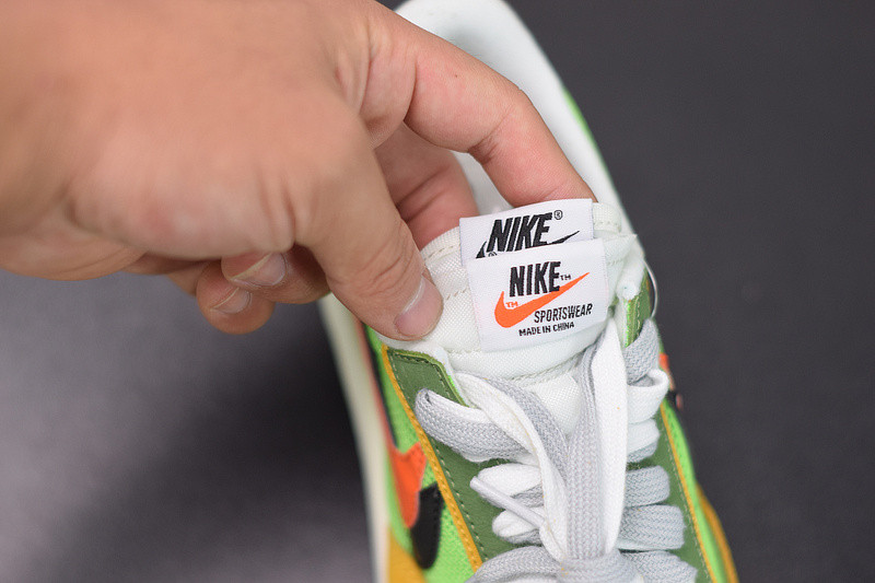nike sacai x ldv waffle