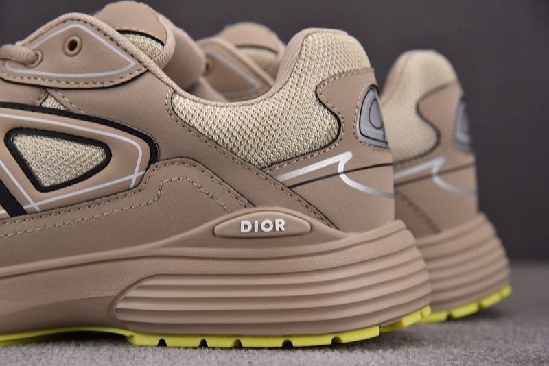 dio* sneaker