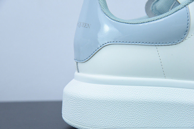 alexer mceen sneakers