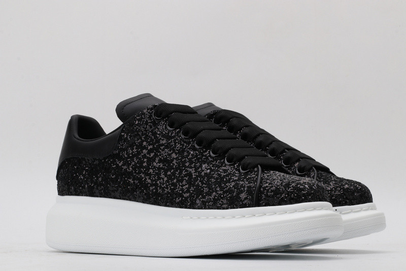 alexer mceen sneakers