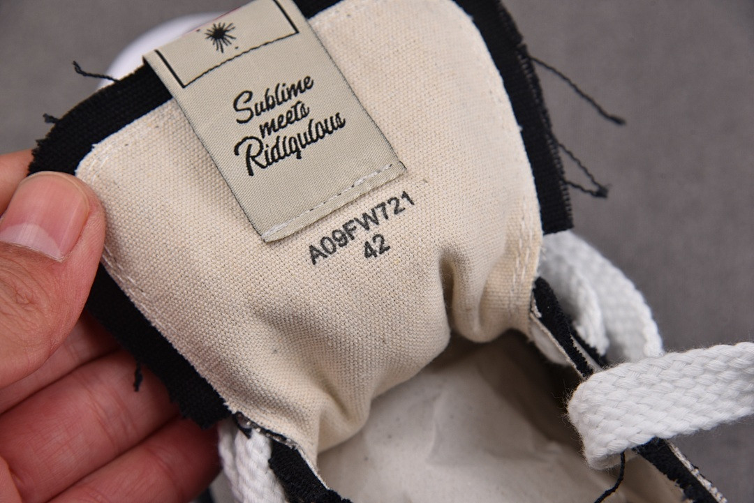 Ma1s0n MIHARA YASUHIRO Sneaker