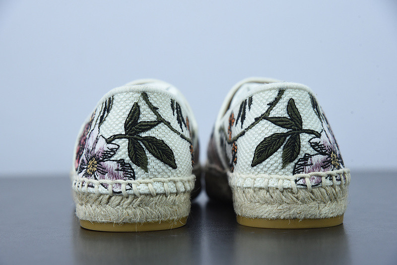 dio* sneaker