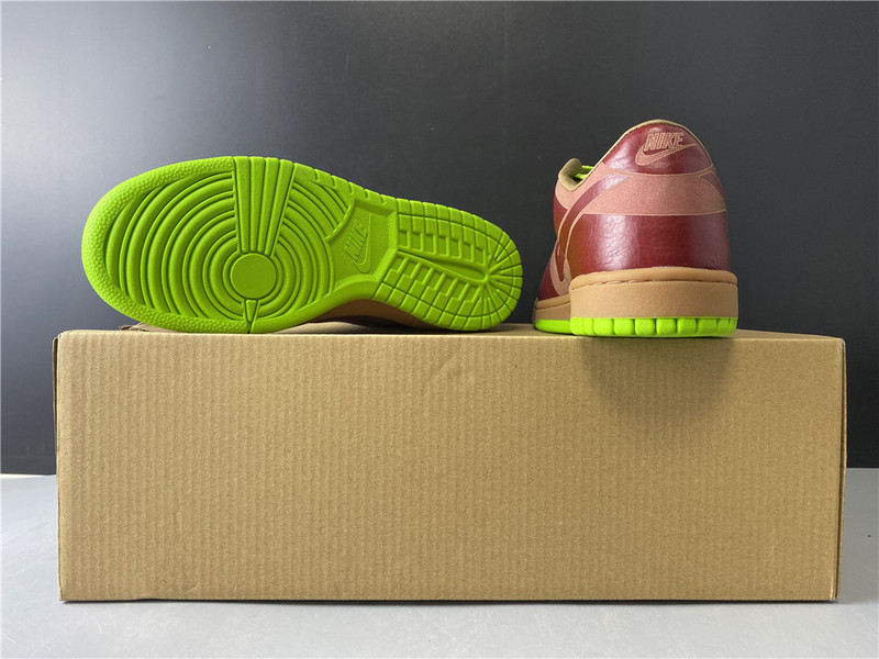 dunk low 1 piece 311611-661