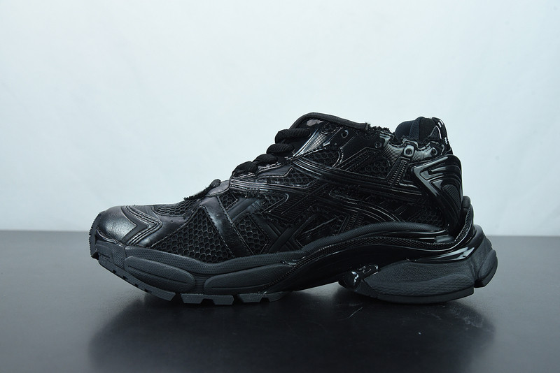 Ba*len*cia*ga runner sneaker