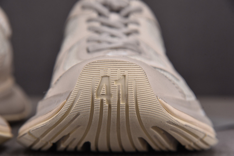 BC XL SNEAKERS